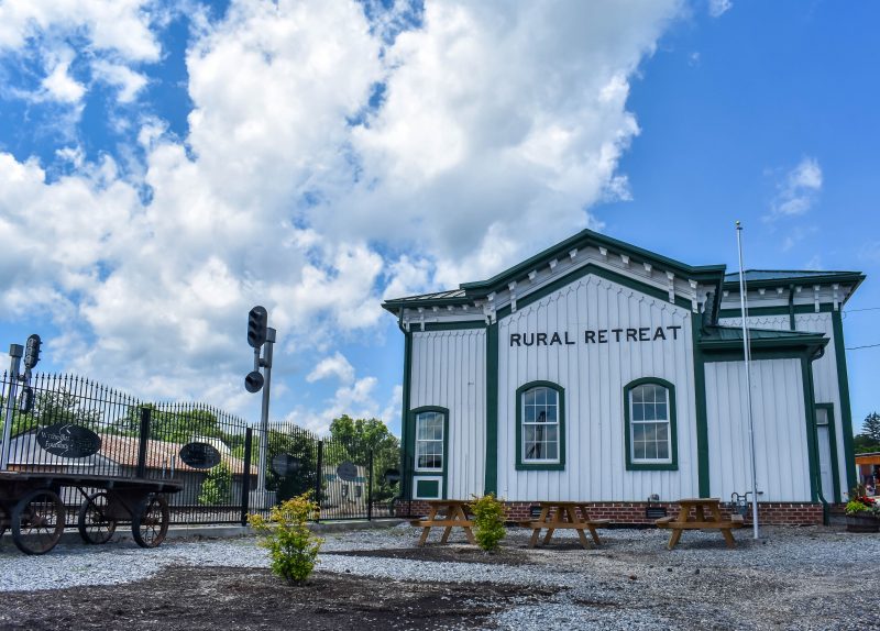 an image of the Rural Retreat train depot